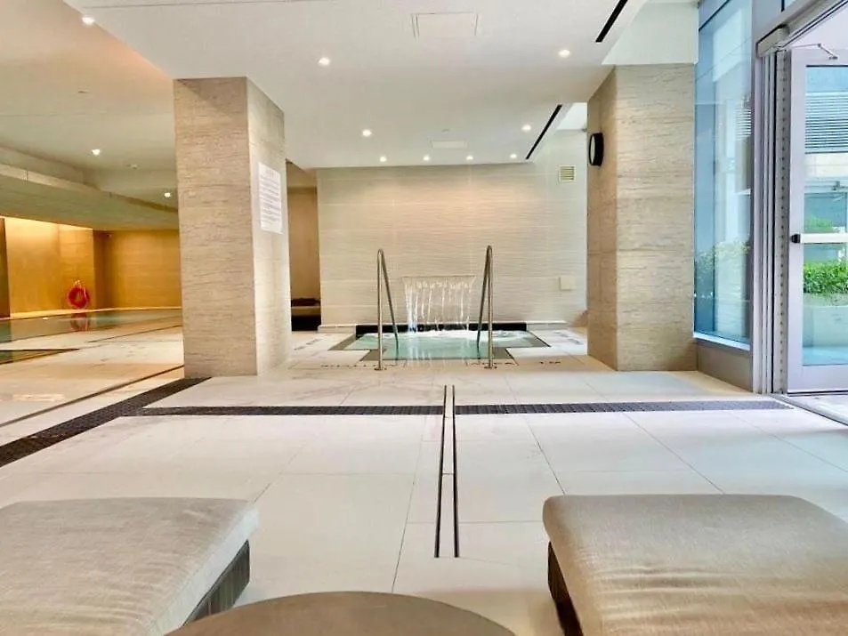 Condo In Yorkville - Newly Furnished Luxury Unit Toronto Apartment