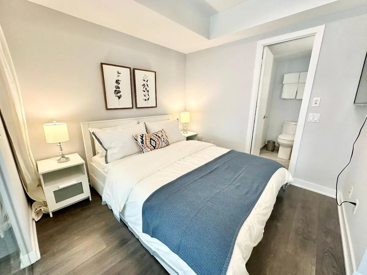 Condo In Yorkville - Newly Furnished Luxury Unit Toronto