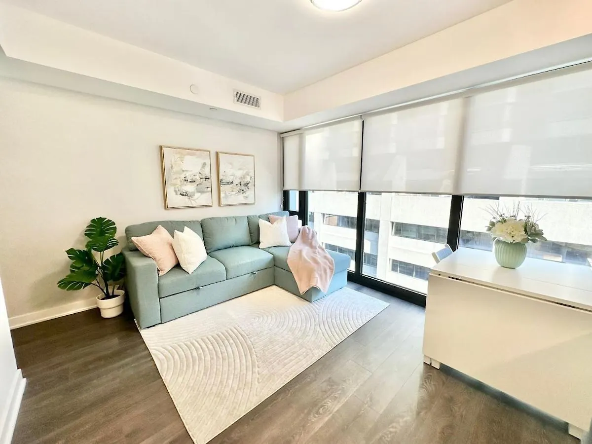 Condo In Yorkville - Newly Furnished Luxury Unit Toronto Canada
