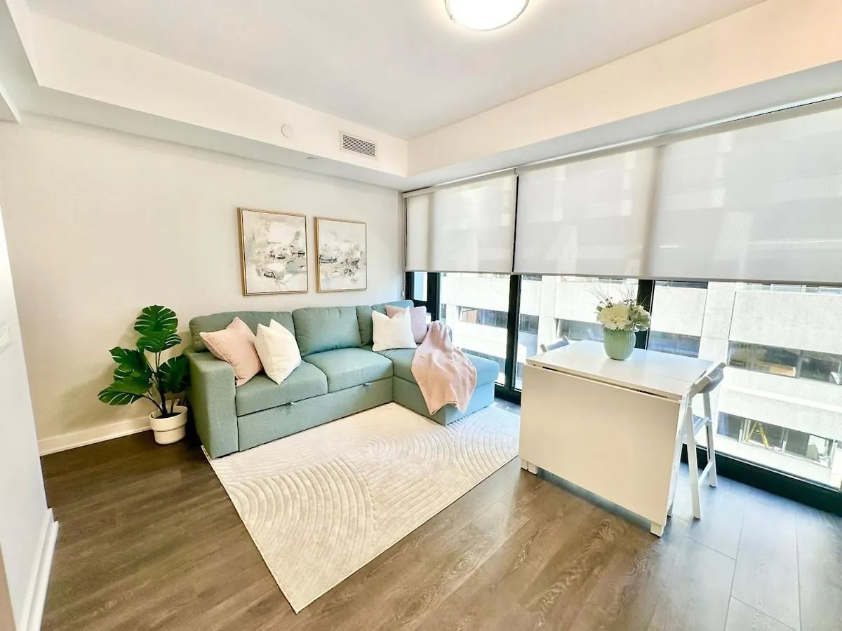 Condo In Yorkville - Newly Furnished Luxury Unit Toronto 0*,