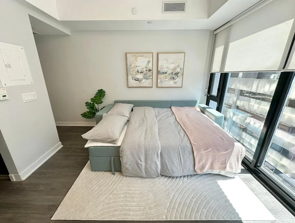 Condo In Yorkville - Newly Furnished Luxury Unit Toronto Canada